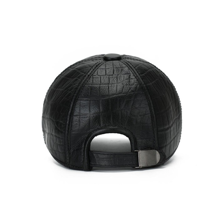 Black crocodile-patterned durable baseball cap