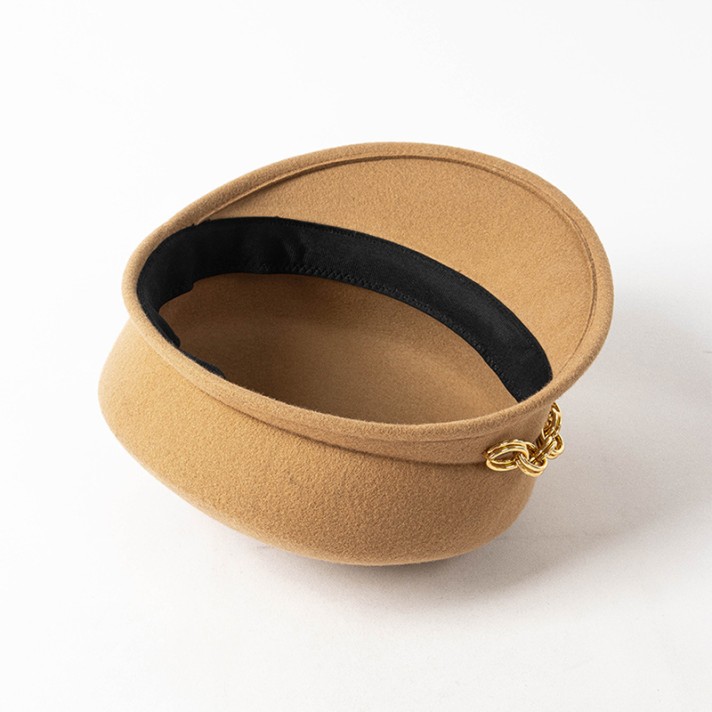 Fashionable metal chain wool beret Fashionable metal chain wool beret