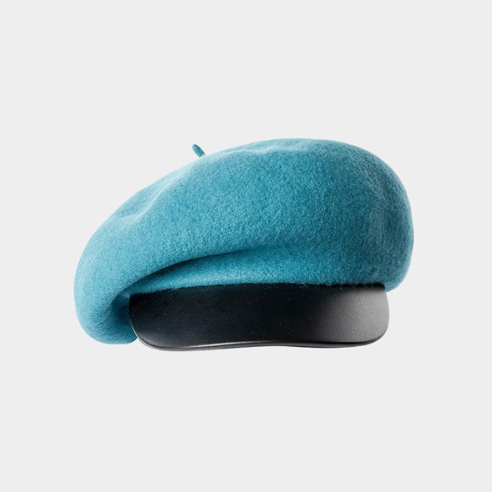 Ultra-lightweight and breathable beret