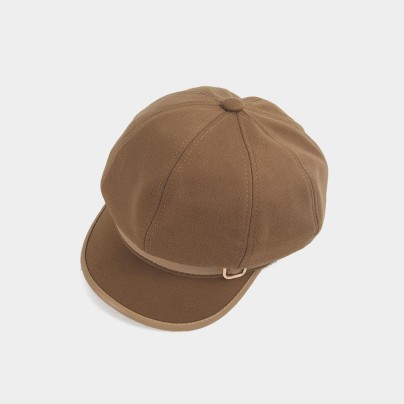 Vintage-style leather-trimmed comfortable beret