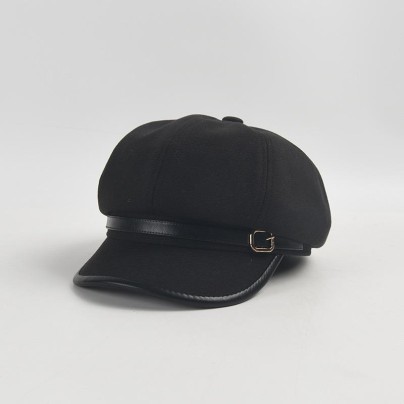 Vintage-style leather-trimmed comfortable beret