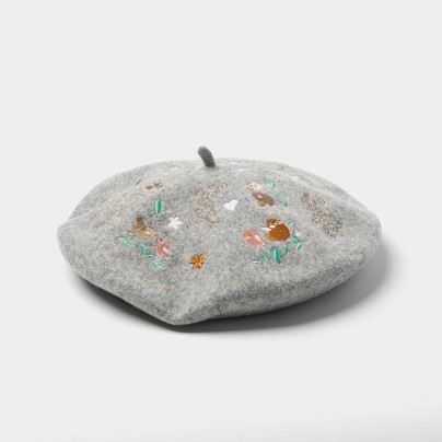 Casual and unique embroidered beret