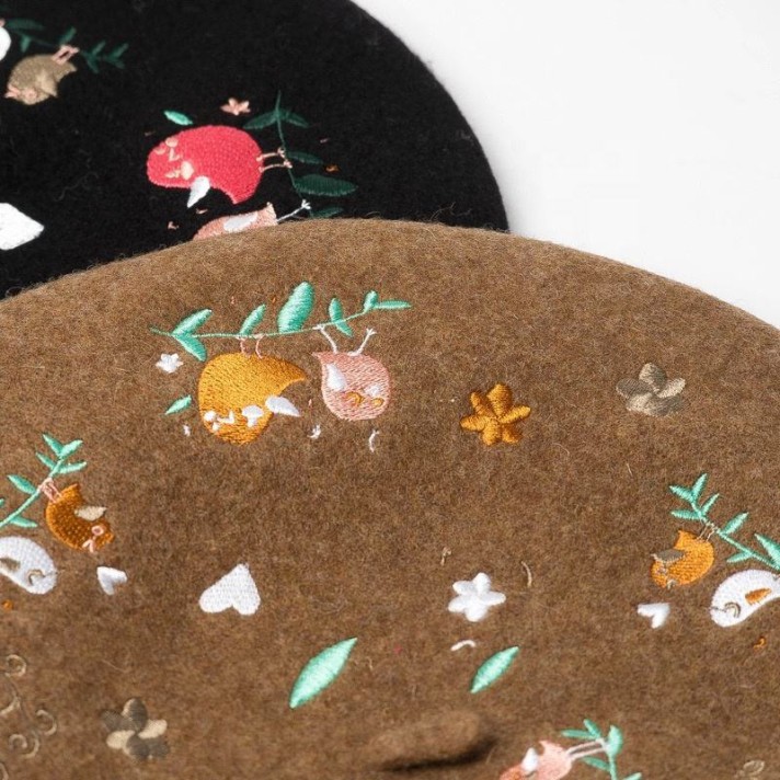 Casual and unique embroidered beret
