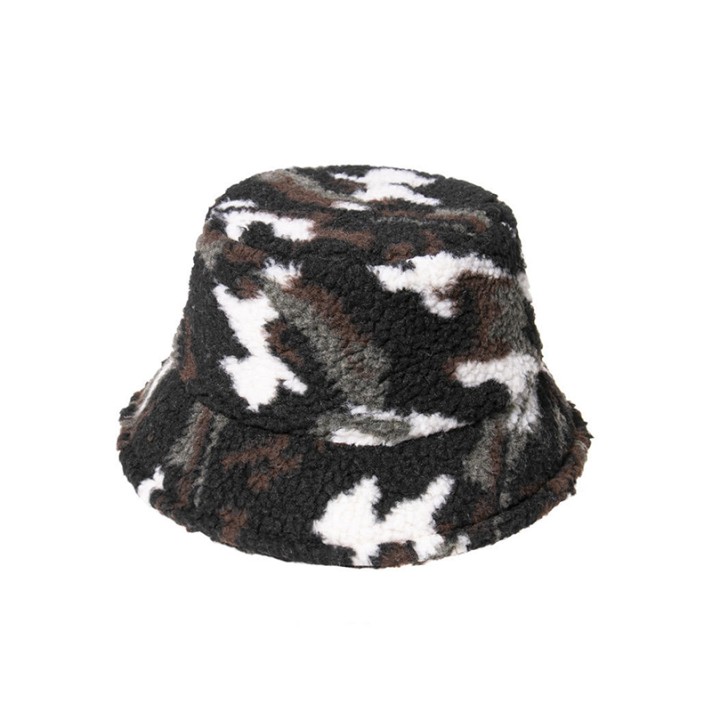 Camouflage comfortable and warm bucket hat