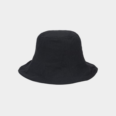 Simple and comfortable outdoor bucket hat