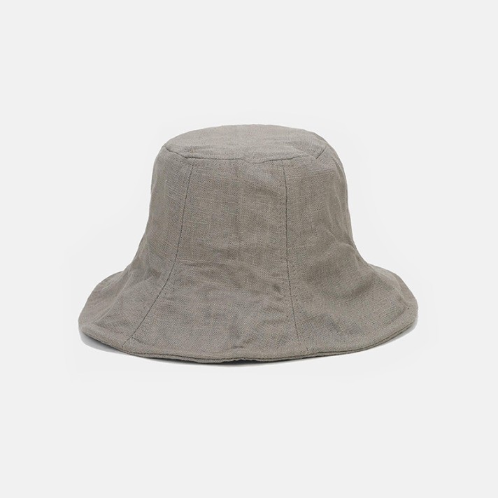 Simple and comfortable outdoor bucket hat