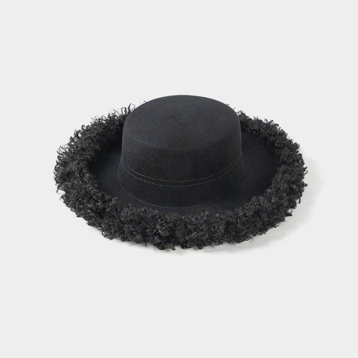 Casual rolled-brim flat-top wool felt hat