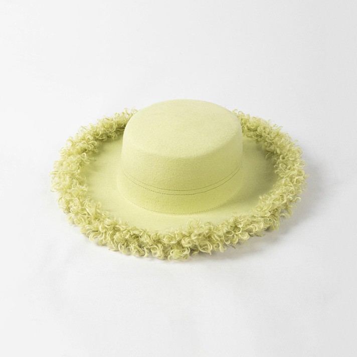 Casual rolled-brim flat-top wool felt hat