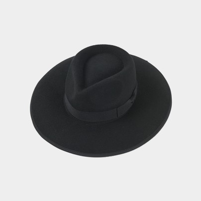 Trendy wide-brimmed felt hat with ribbon bow