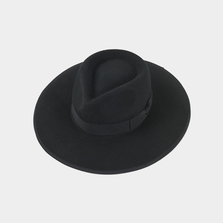 Trendy wide-brimmed felt hat with ribbon bow