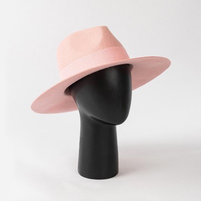 Casual stiff wide-brimmed felt hat
