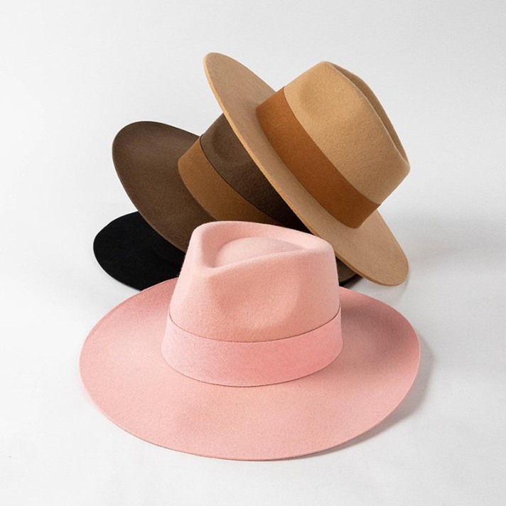 Casual stiff wide-brimmed felt hat