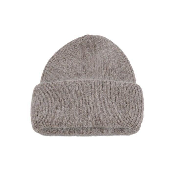 Warm and comfortable plush thick knitted hat Warm and comfortable plush thick knitted hat