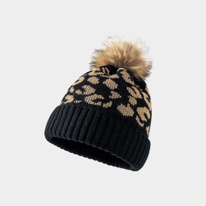 Trendy leopard print pom-pom knit hat