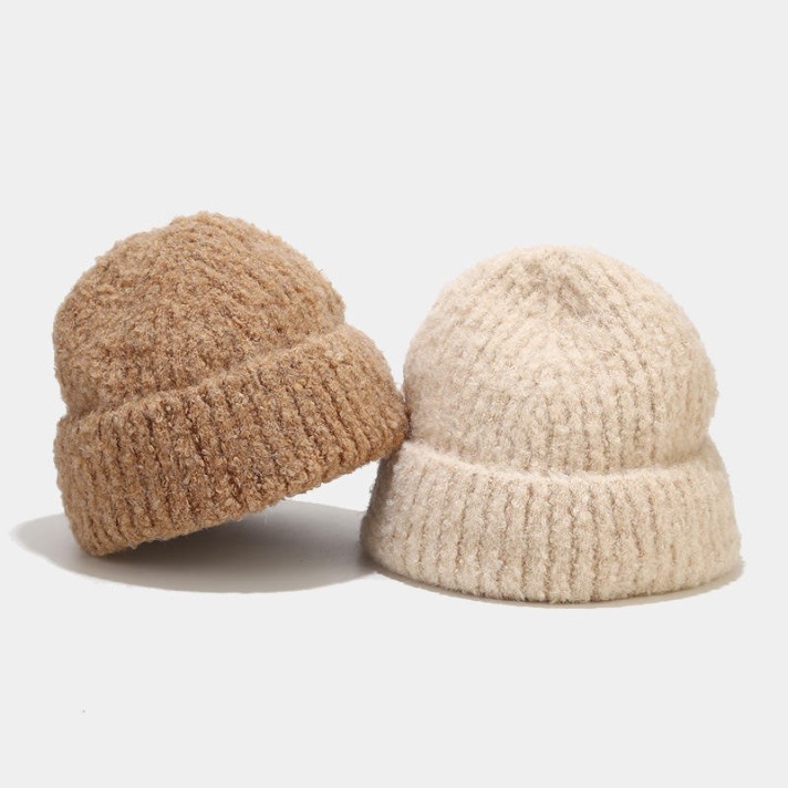 Highly elastic and comfortable knitted hat
