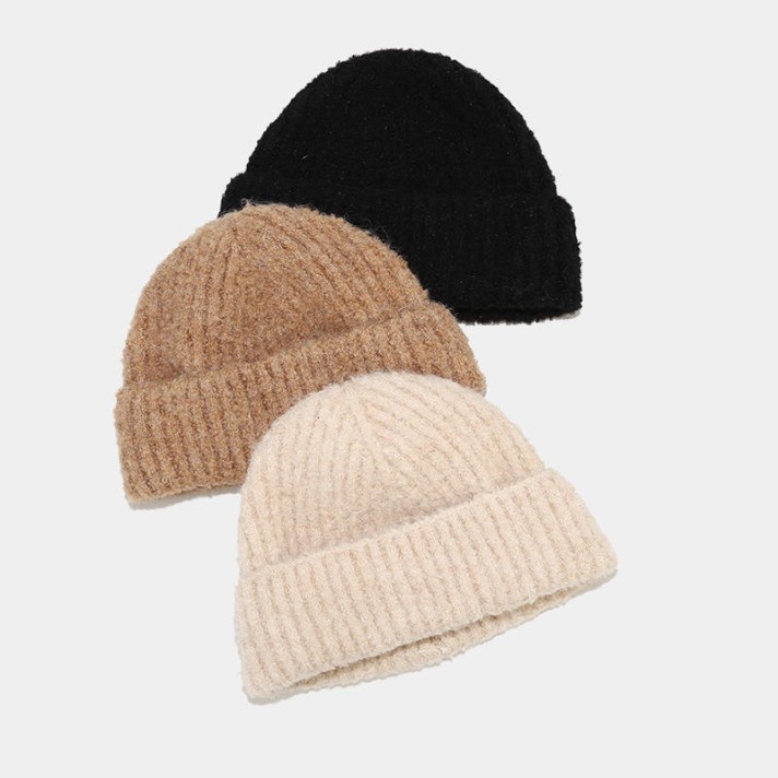 Highly elastic and comfortable knitted hat