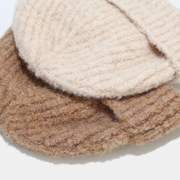 Highly elastic and comfortable knitted hat