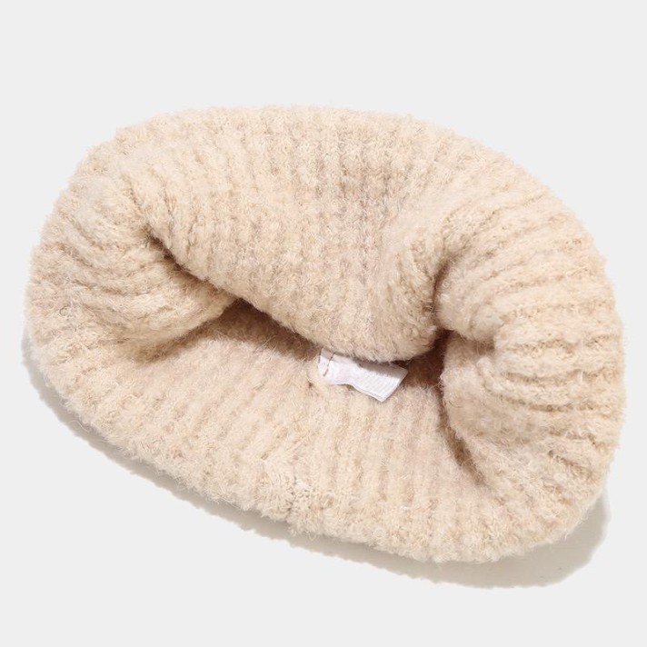 Highly elastic and comfortable knitted hat