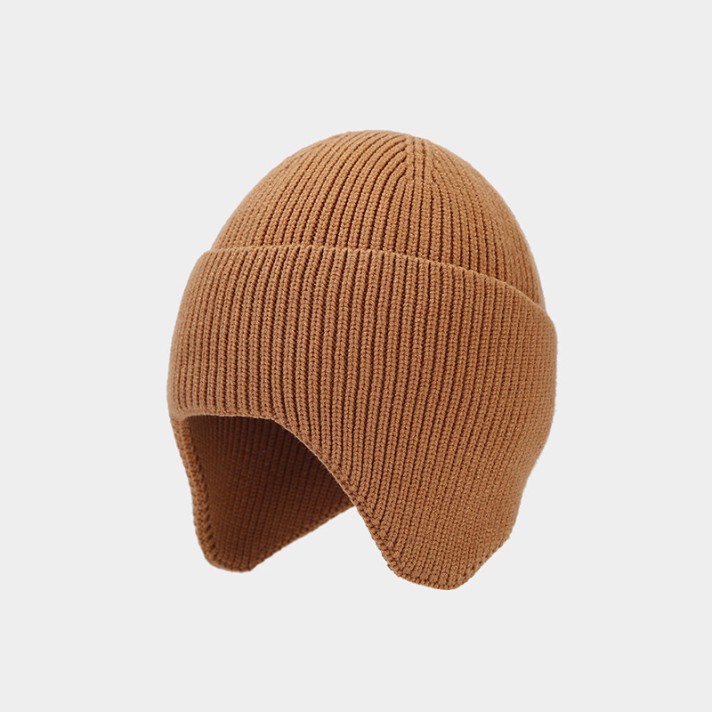 Simple dome-shaped knitted hat with ear flaps Simple dome-shaped knitted hat with ear flaps
