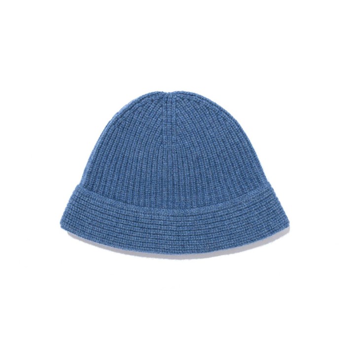 Round-top simple and comfortable knitted hat