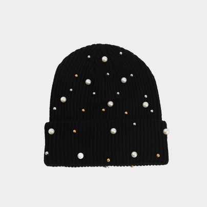 Luxurious pearl-embellished knitted hat