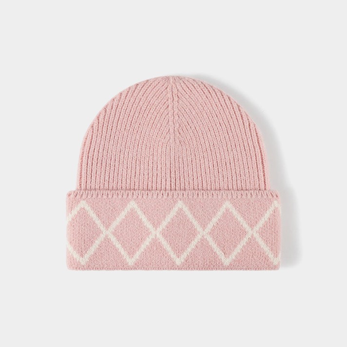 High-quality diamond pattern knitted hat