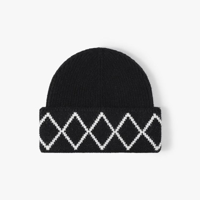 High-quality diamond pattern knitted hat