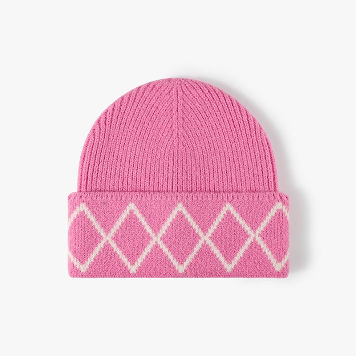 High-quality diamond pattern knitted hat