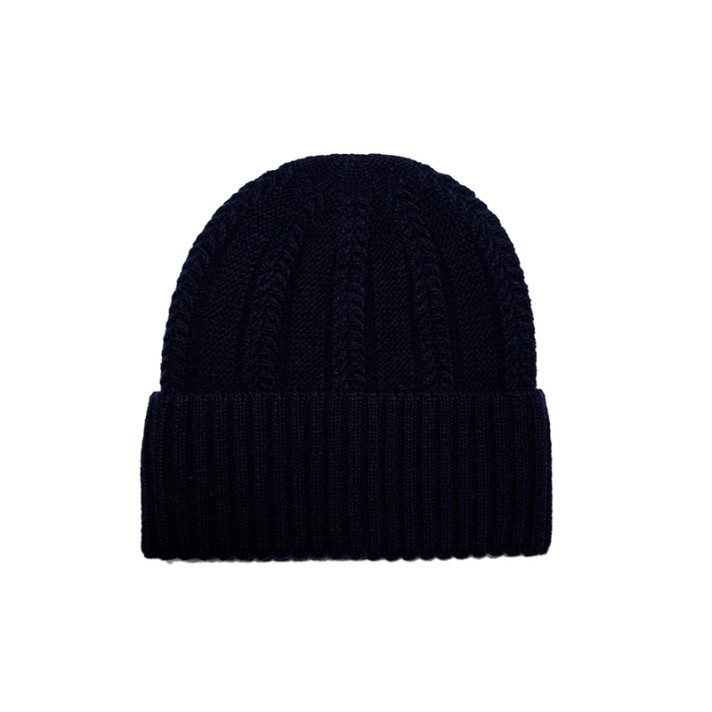 Warm and casual outdoor jacquard knit hat