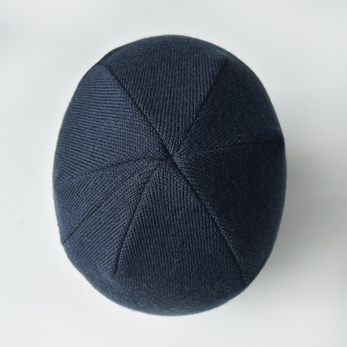 Wool-lined thickened brimless knitted cap Wool-lined thickened brimless knitted cap