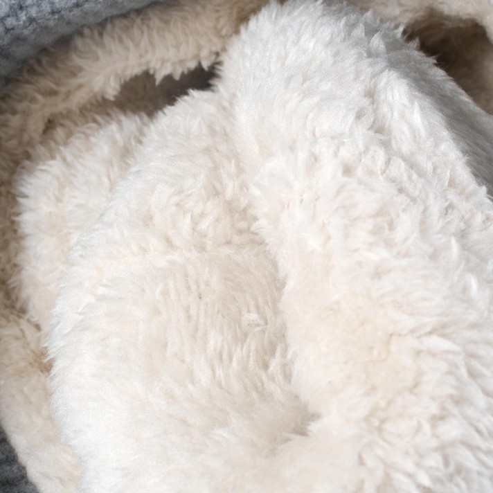 Stylish winter warm thick knitted hat