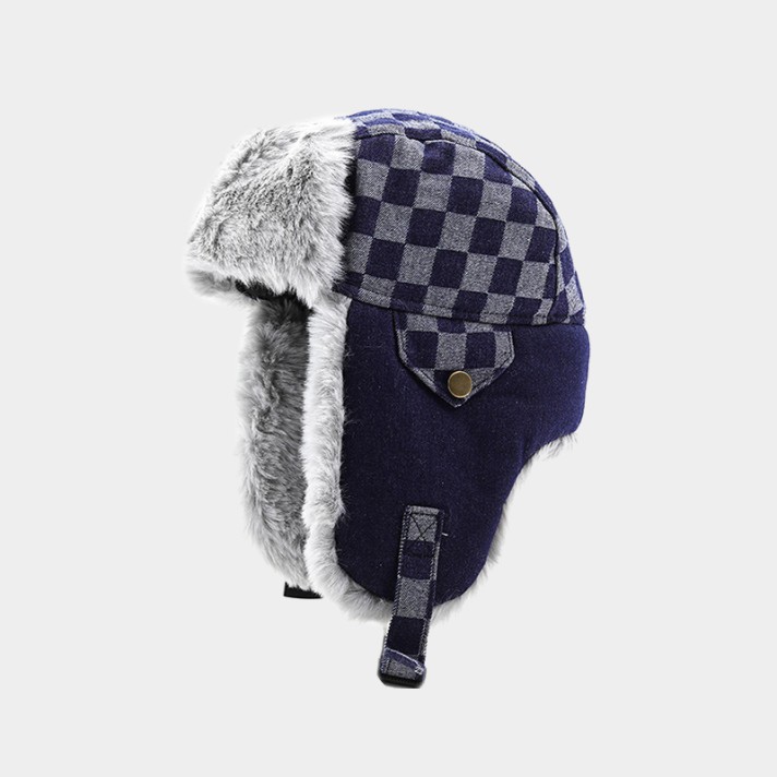 Checkered pattern thickened ear-covering fleece hat