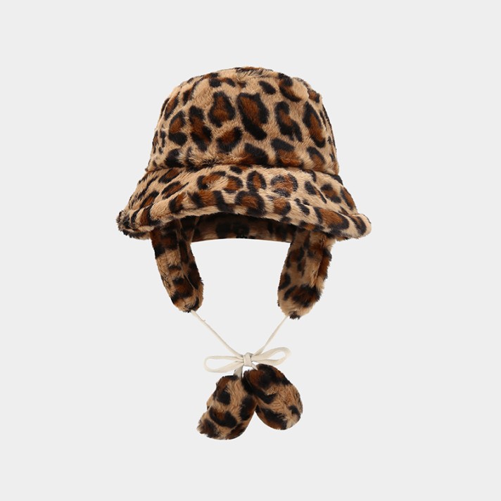 Leopard print warm and stylish plush hat