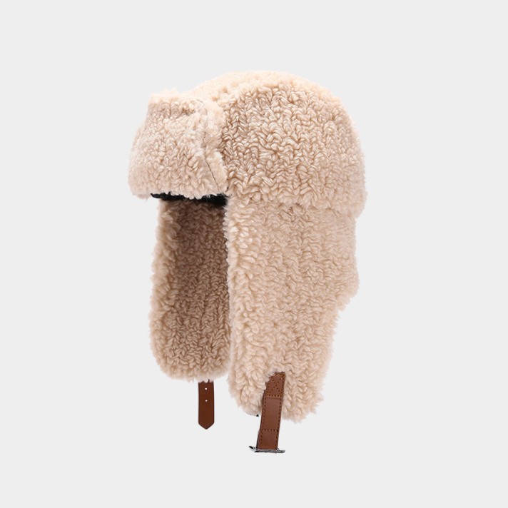 Simple outdoor comfortable plush hat