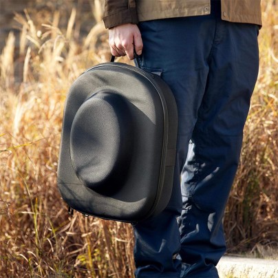 Portable soft-lined protective hat box