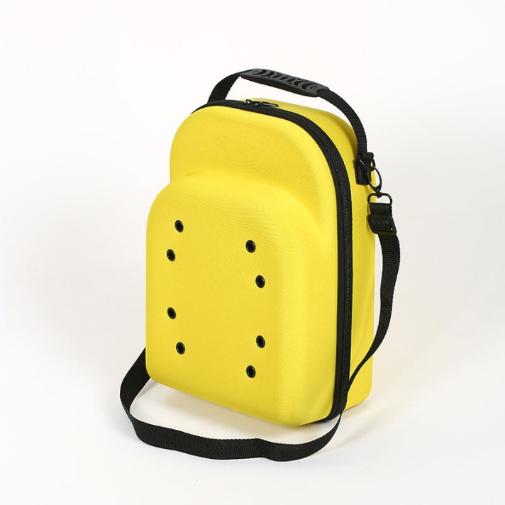 Yellow hard-shell dustproof hat case Yellow hard-shell dustproof hat case